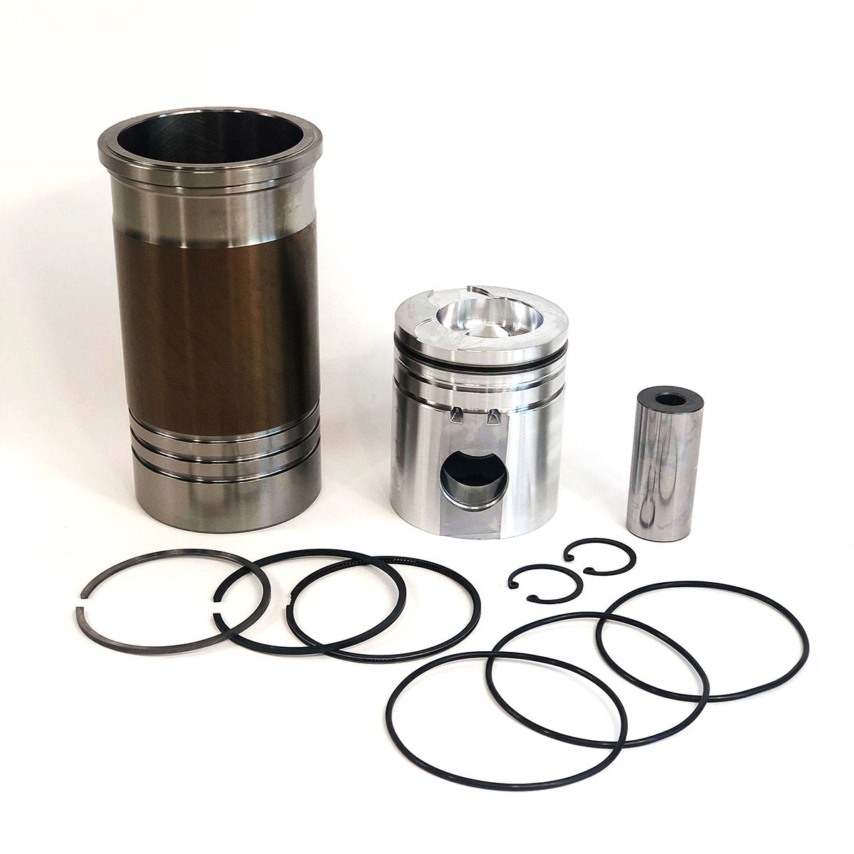 Maxiforce Cylinder Kit, DT466 for Navistar 817645