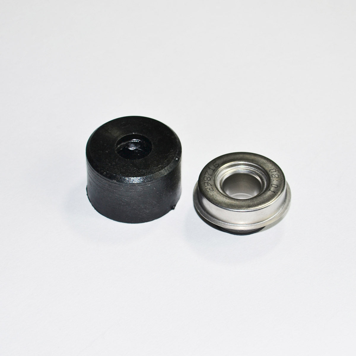 Maxiforce Seal, Water Pump Kit, 300/400 Series for John Deere AR62933