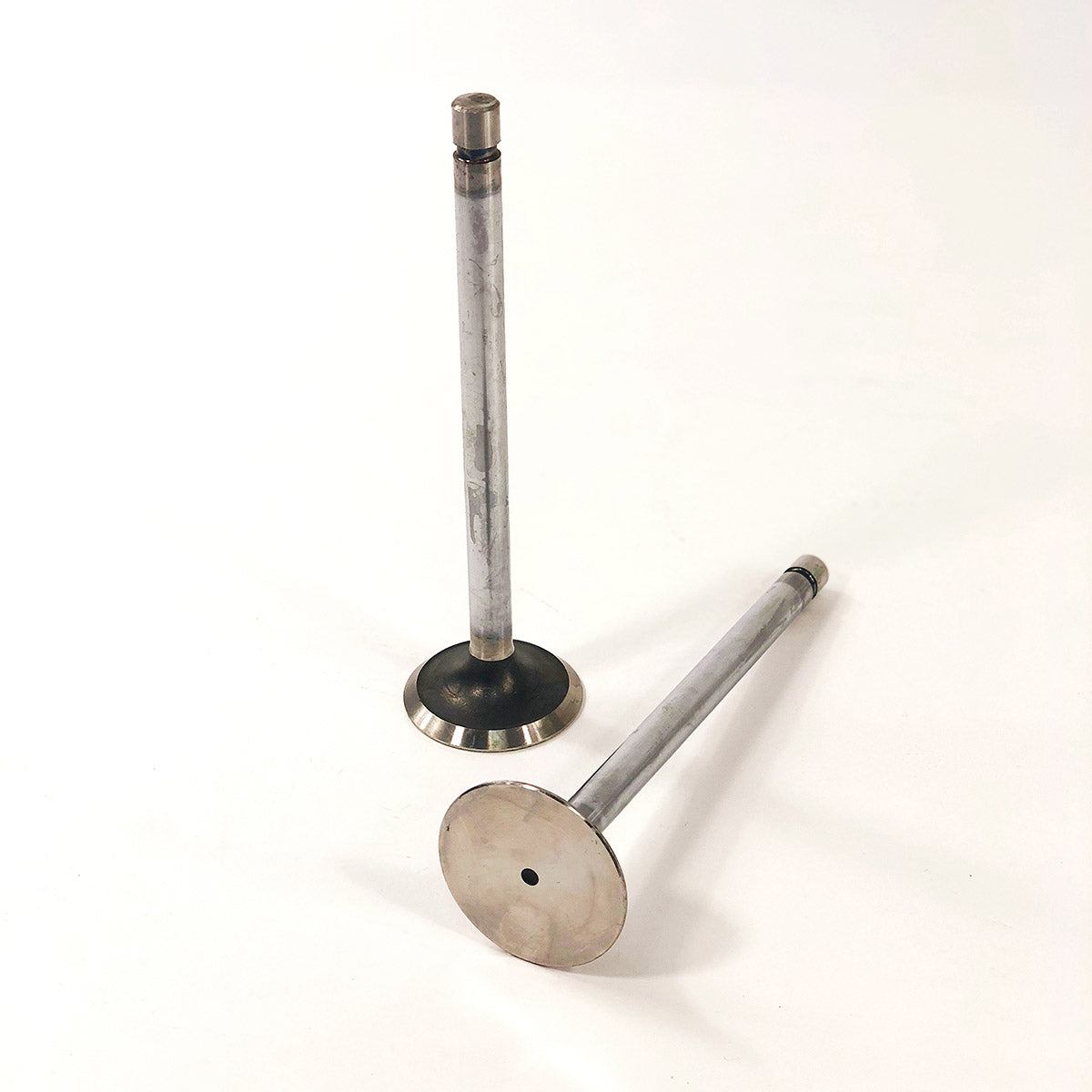 Maxiforce Exhaust Valve Standard, 6.531 for John Deere R90601
