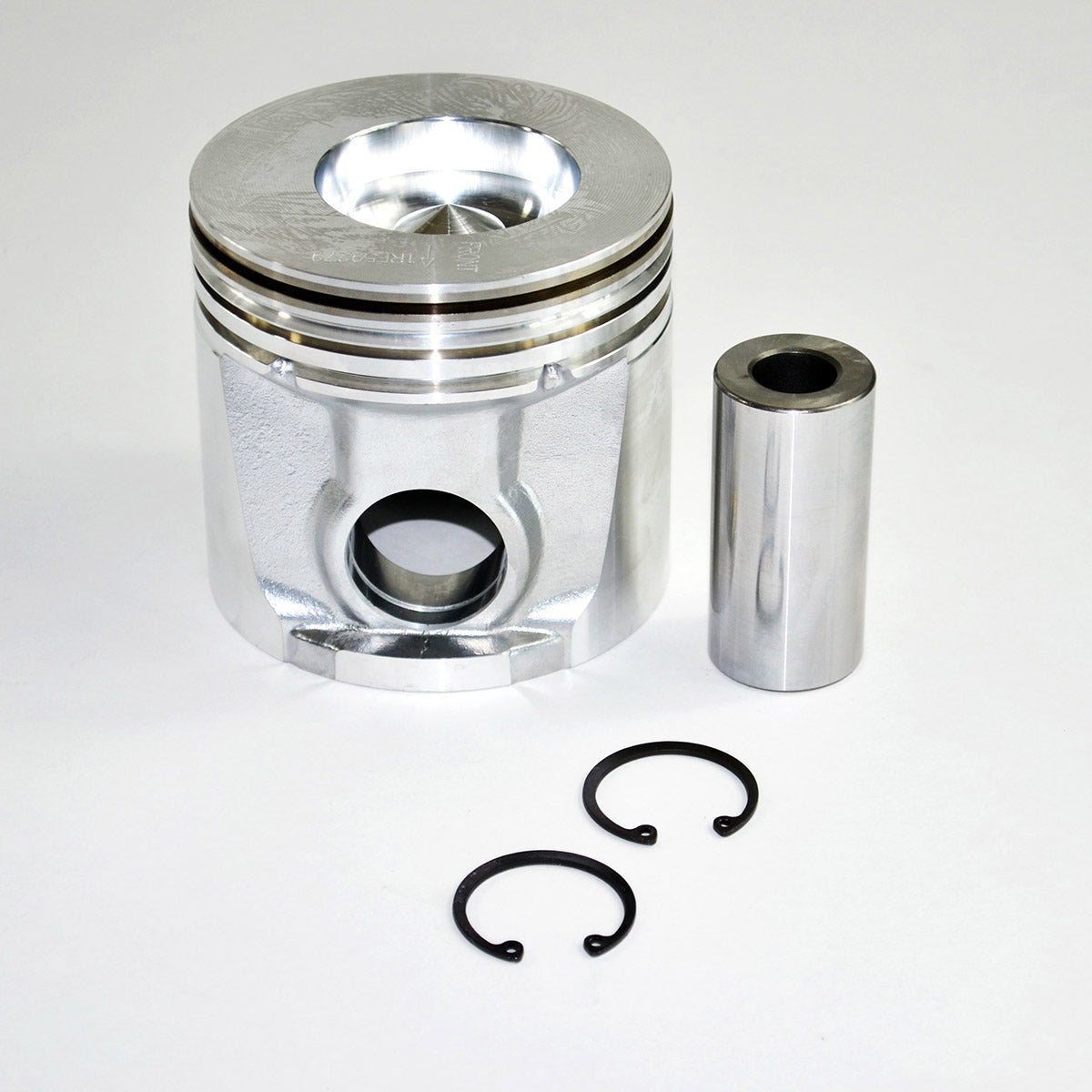 Maxiforce Piston, 4.5L/6.8L P.T.with Pin for John Deere RE59279