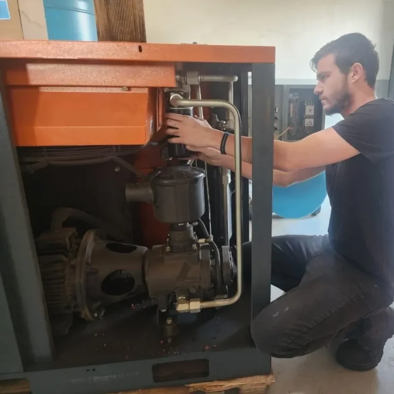 Minor Service 10-30HP Detroit Specialist Rotary Screw Compressor – Johannesburg/ Pretoria